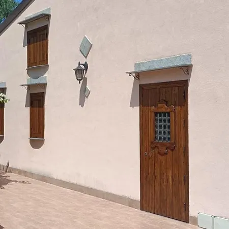 Casale Oleandro Vila Lascari